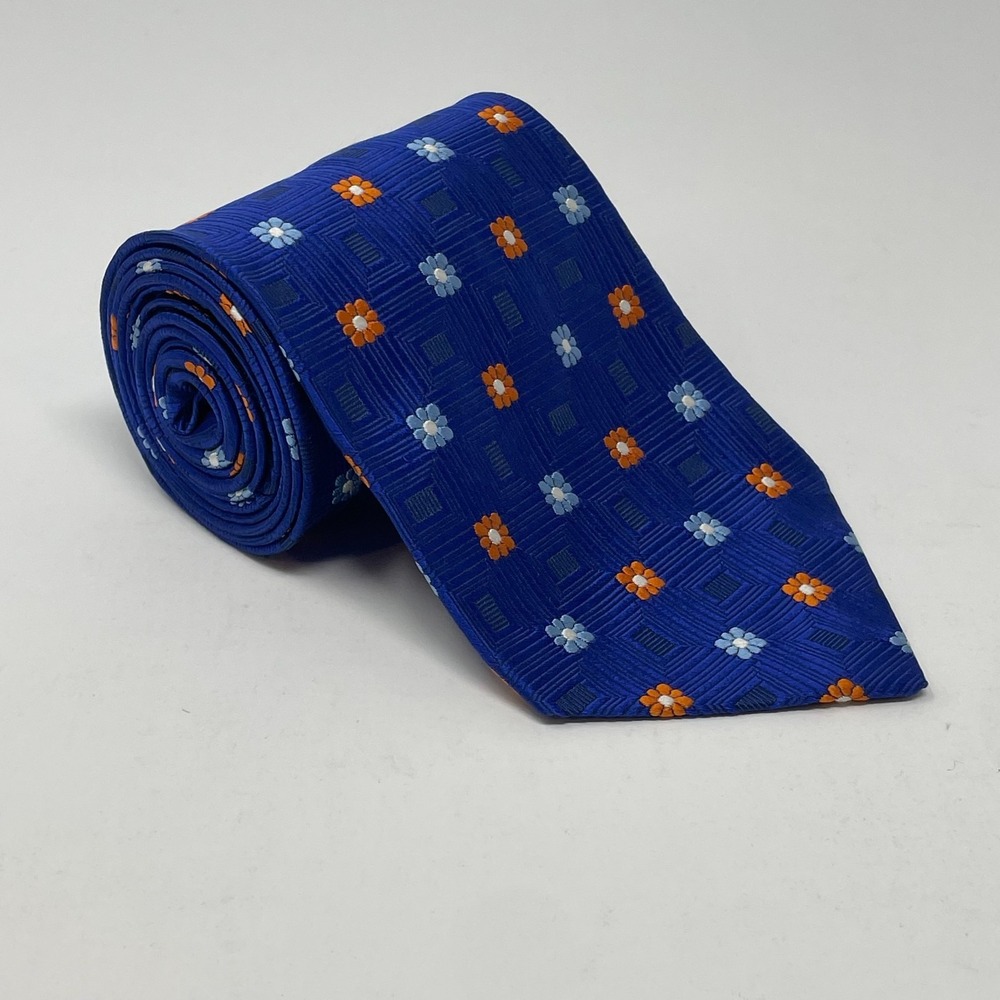 Roundtree & Yorke Blue Floral Silk Handmade Tie Necktie